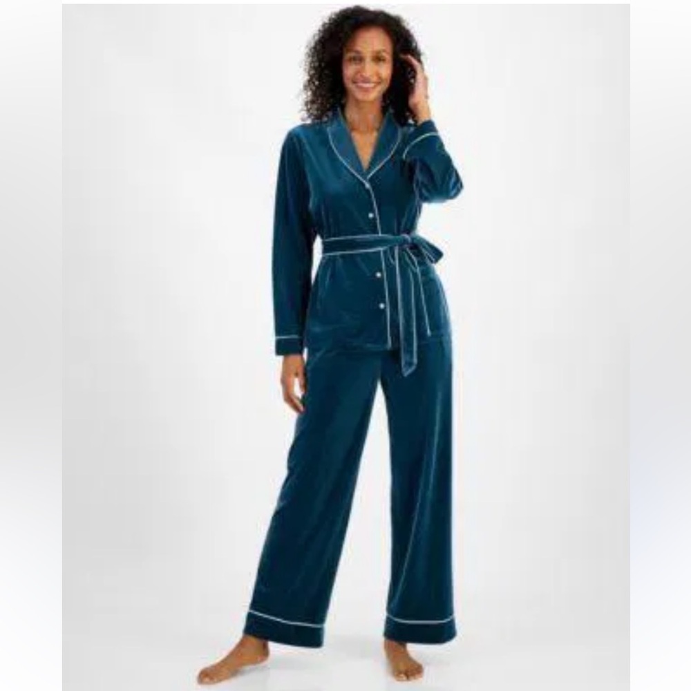 I.N.C. International Concepts Velvet Shawl Collar Pajama Set w/ Detachable Belt